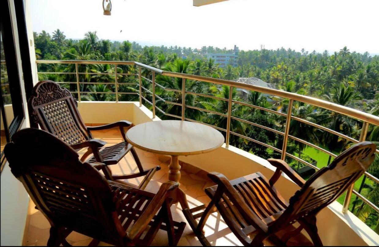 Ayurlaya Beach Retreat Kovalam Exterior foto